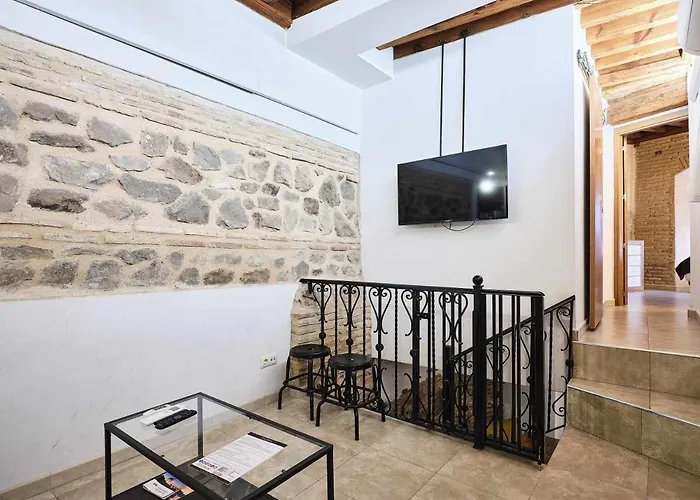 Apartment La Casa Del Liron By Ap Toledo