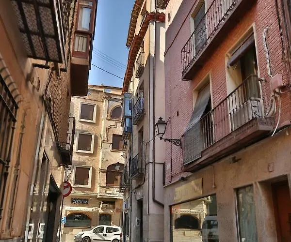 La Casa Del Liron By Ap Toledo